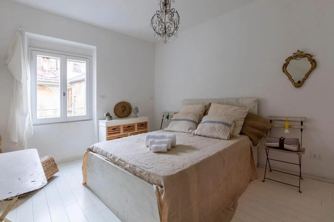 Pozzo Garitta, Borgo Dei Ceramisti, Albissola Marina Apartment Italy
