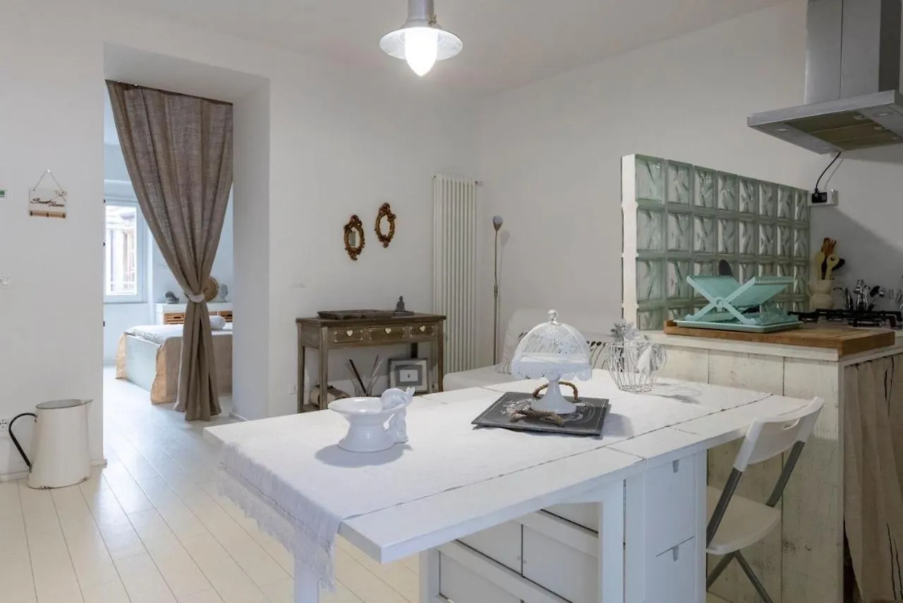 Pozzo Garitta, Borgo Dei Ceramisti, Albissola Marina Apartment Italy